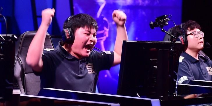 Jian-Zihao-Uzi-pro-gamer
