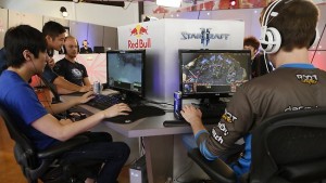 Pro Gamer Training Methods: How Elite Esports Athletes Practice and Compete