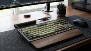 Custom AZERTY Keyboards: Is Building a Custom Board Worth It in 2026?