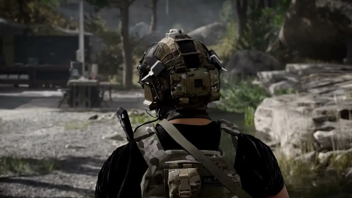 Operator deployed on the new Hajin Battle Royale map in Call of Duty Warzone Modern Warfare 4