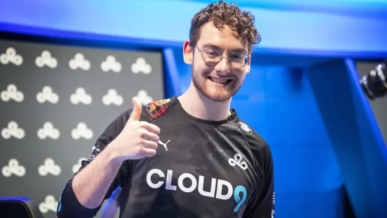 Philippe Vulcan Laflamme wearing the Cloud9 jersey on the LCS stage