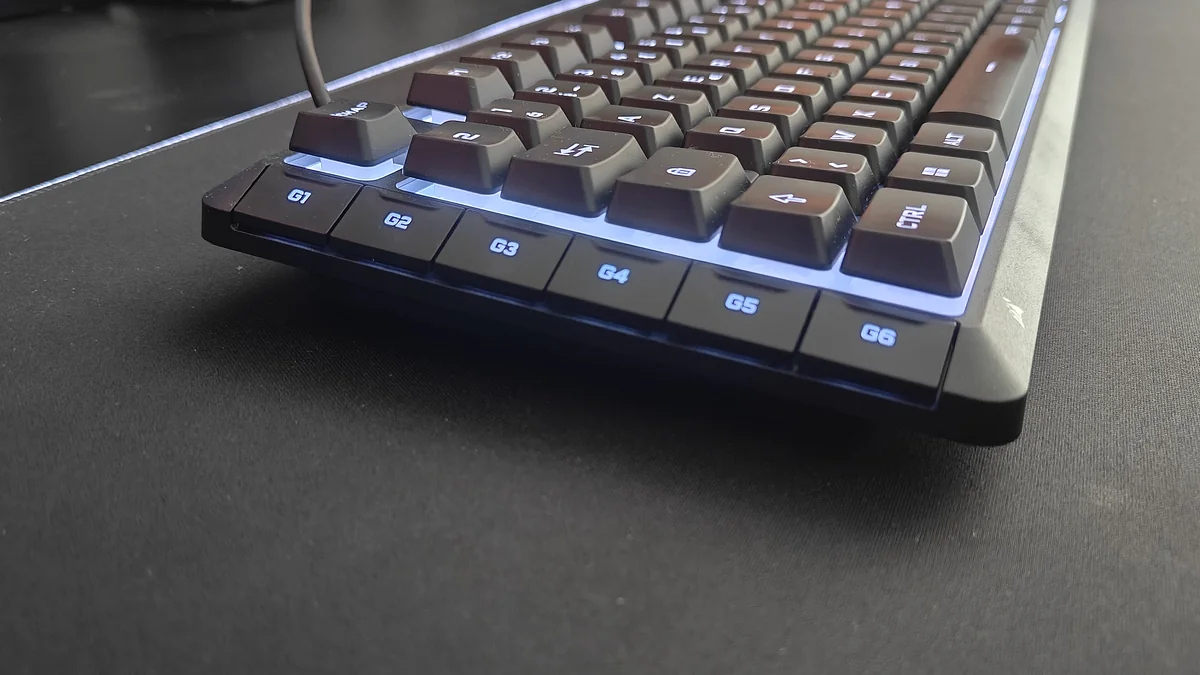 Corsair Skiff 100 Plus G1 to G6 side macro keys