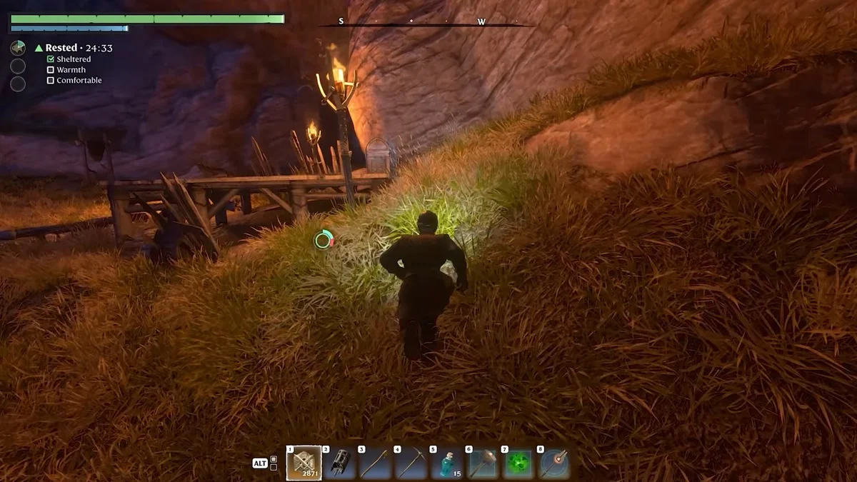 Mothling Gloves chest location up the path left of the campfire in Enshrouded 1.0
