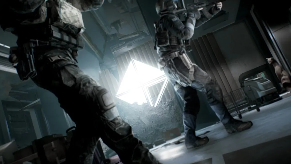 PMC operators in Escape from Tarkov raid during patch 1.2.0.0 server maintenance