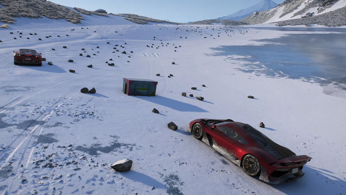 Forza Horizon 6 Sotoyama Treasure Hunt chest sitting on the snowy lake shore