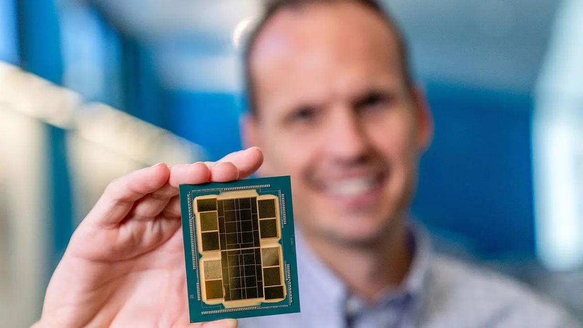 Intel multi-tile processor mounted on a high-layer-count ABF FC-BGA substrate