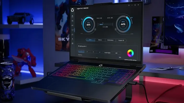 Lenovo Legion Pro 5i Gen 10 (16IAX10H) with GeForce RTX 5070 Ti 12GB GDDR7 and Core Ultra 9 275HX