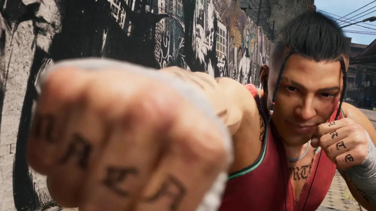Cielo Salinas throwing a punch in the streets of Vilasapara in Virtua Fighter Crossroads