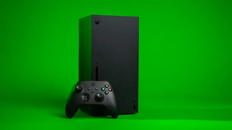 Xbox Series console and controller